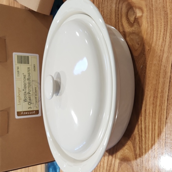 Longaberger Woven Traditions Pottery Roaster